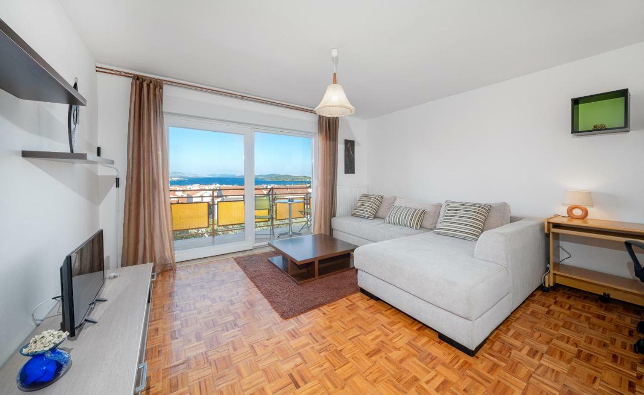 Apartmani Pataca Vodice Exterior photo